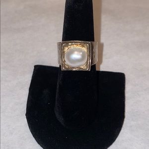 Silpada Pearl ring
